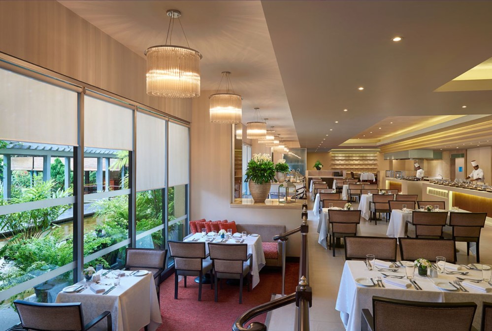 1. Grand - Taprobane