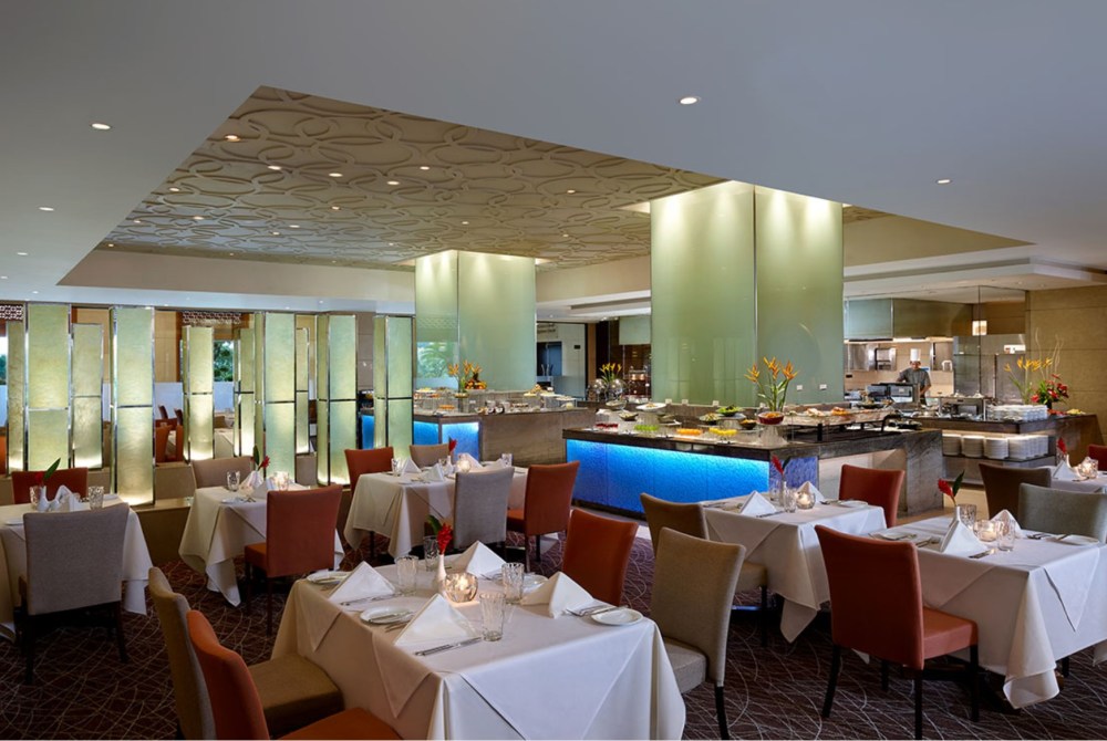 2. Lakeside - The Dining Room